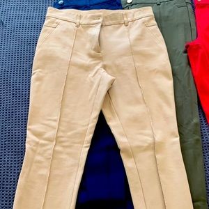 Chicos brand, size 00, khaki pants. Stretchy material.